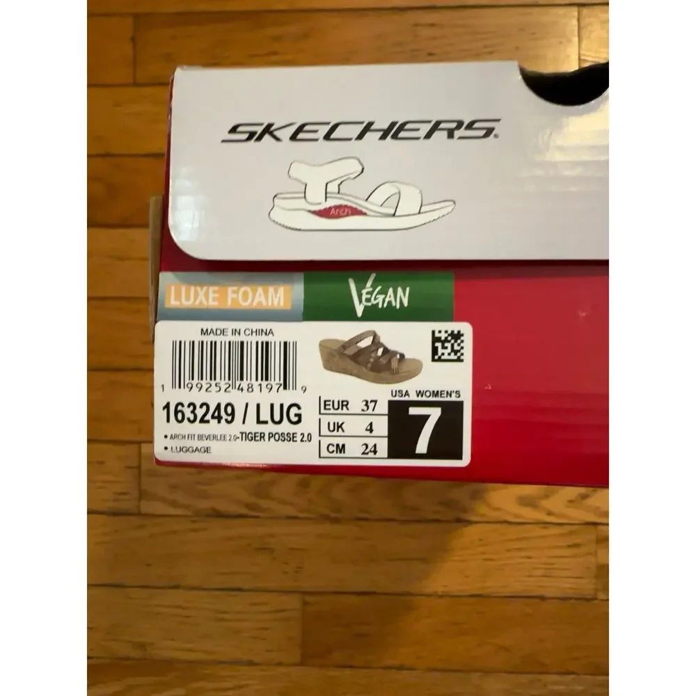 Skechers Arch Fit Beverlee Tiger Posse 2.0 Wedge Sandals Brown Women’s 7